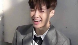 爆料张艺兴抽烟视频,揭秘明星私下生活瞬间